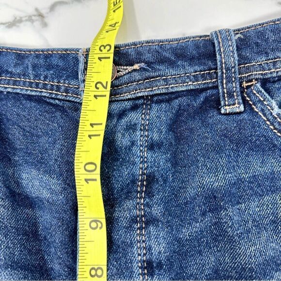 Hollister Curvy Ultra High-rise Mom Shorts- Size 9 - Picture 13 of 13